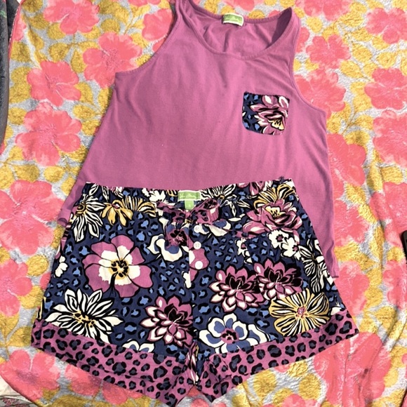 Vera Bradley Pajama Shorts Set - Picture 4 of 4